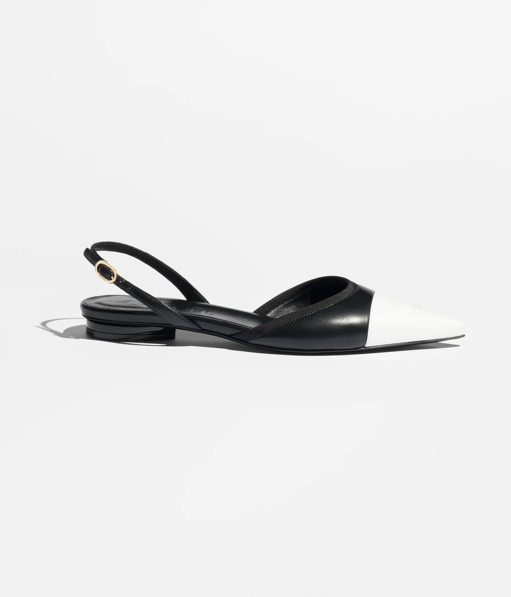 Slingbacks - Iridescent lambskin & lambskin, black & white — Fashion | CHANEL