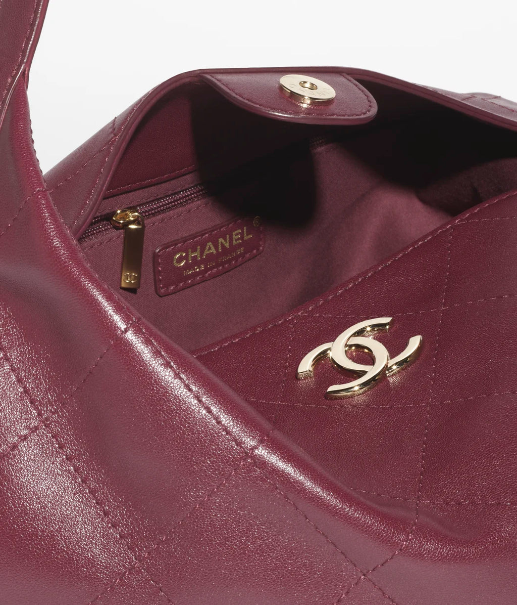Spring Summer 2026 Pre-collection Maxi Hobo Bag