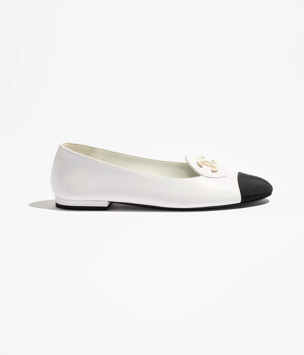 Mocassins - Calfskin & grosgrain, white & black — Fashion | CHANEL