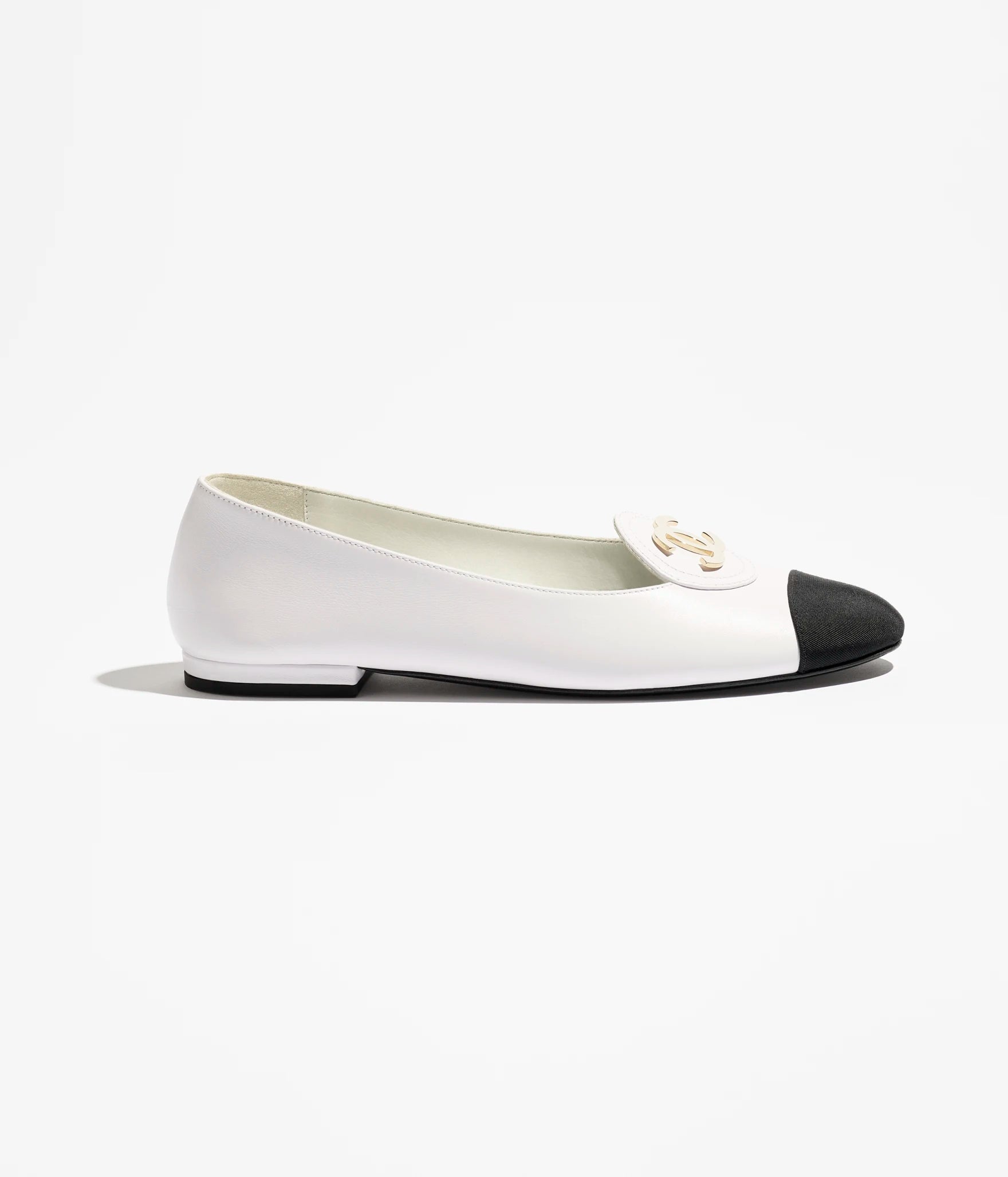 Mocassins - Calfskin & grosgrain, white & black — Fashion | CHANEL