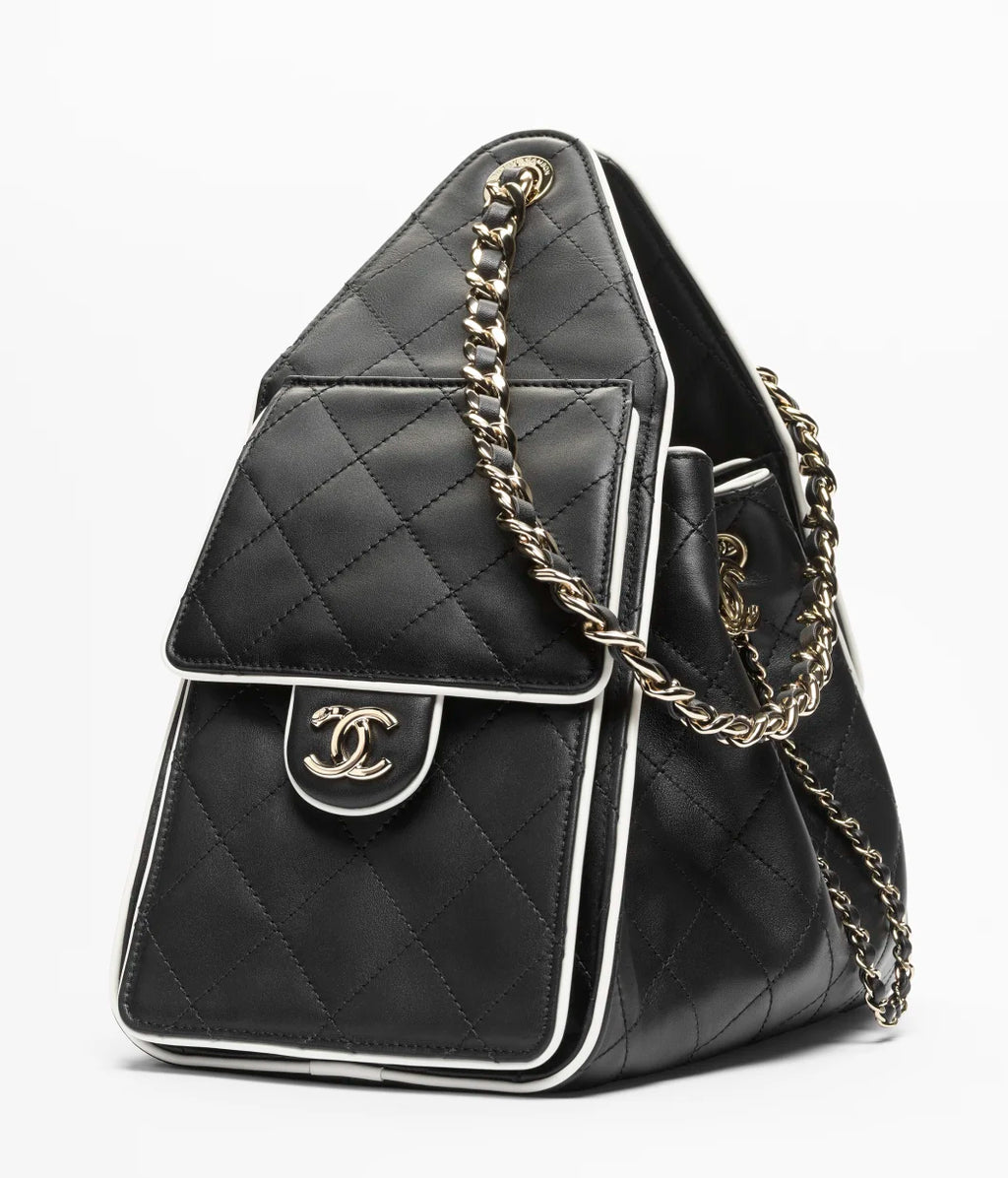 Spring Summer 2026 CHANEL 25 Small Handbag