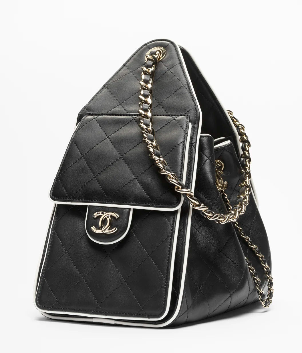 Spring Summer 2026 CHANEL 25 Small Handbag