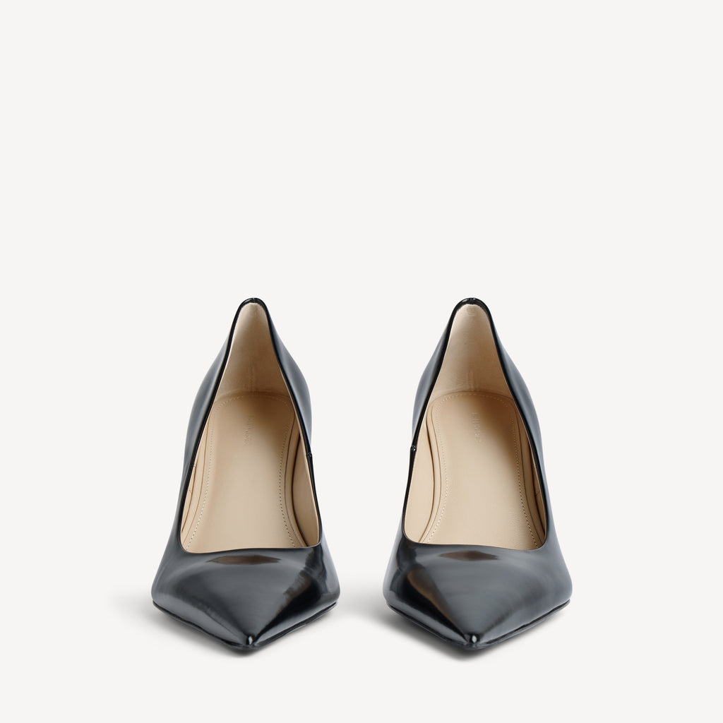 BALENCIAGA Women's Avenue After Pump in Black