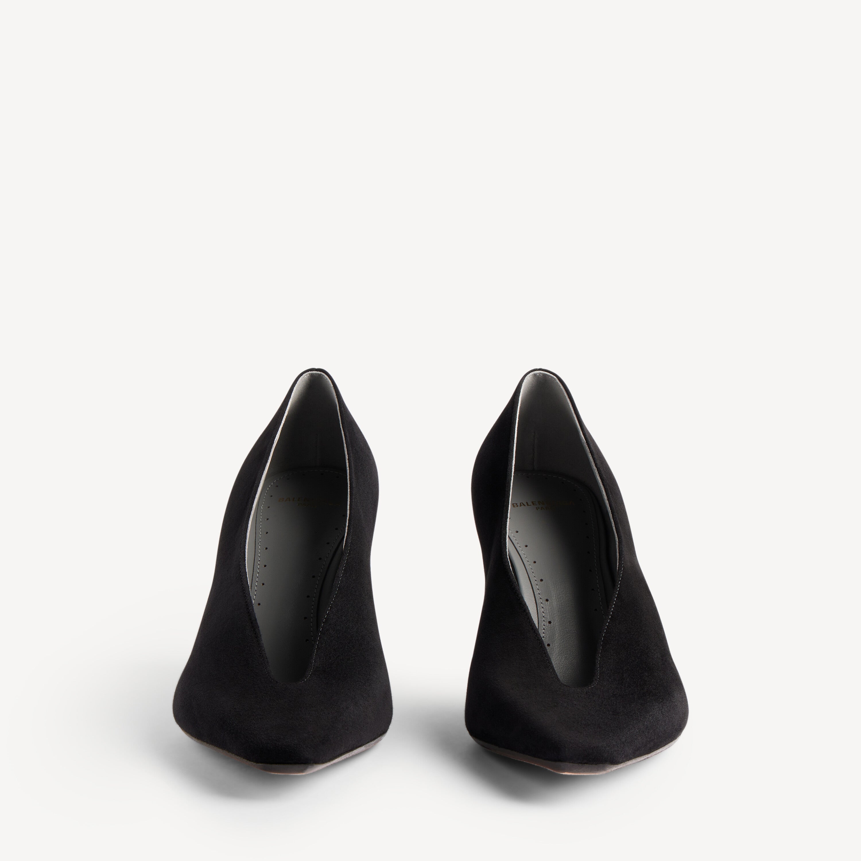 BALENCIAGA Women's Duchesse Pump in Black