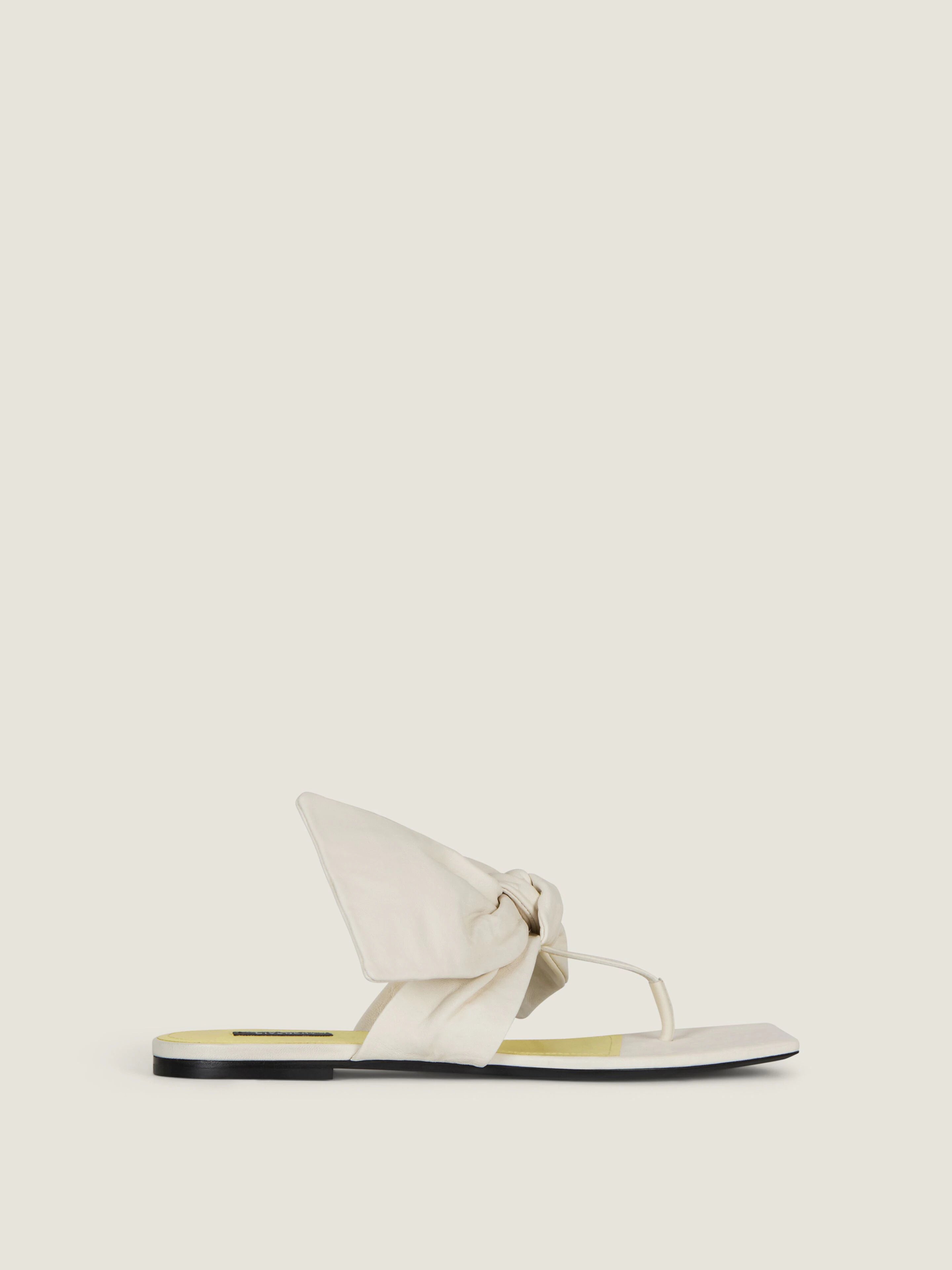GIVENCHY Boudoir sandals in nappa leather with bow