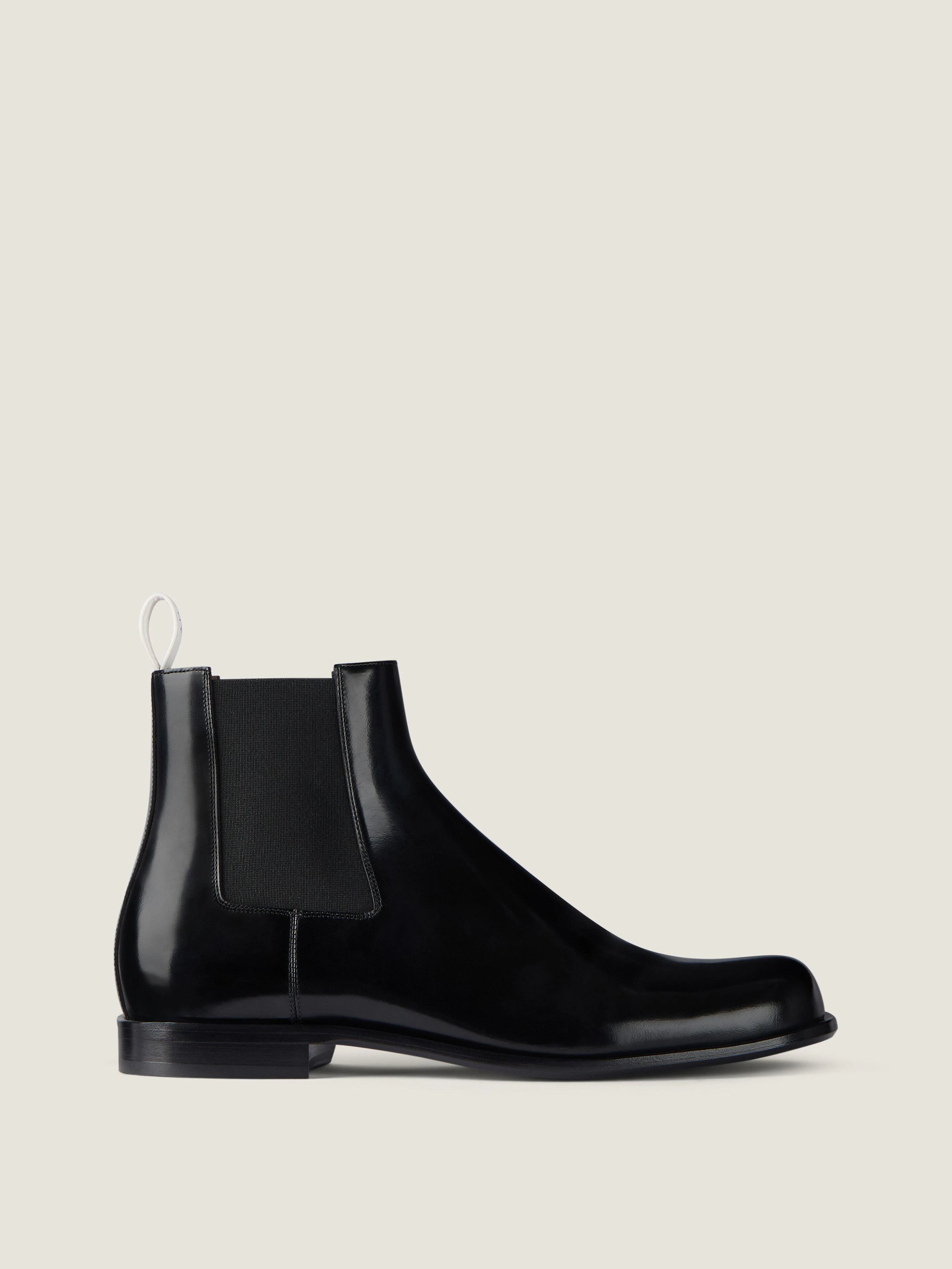 GIVENCHY Tux chelsea boots in brushed leather