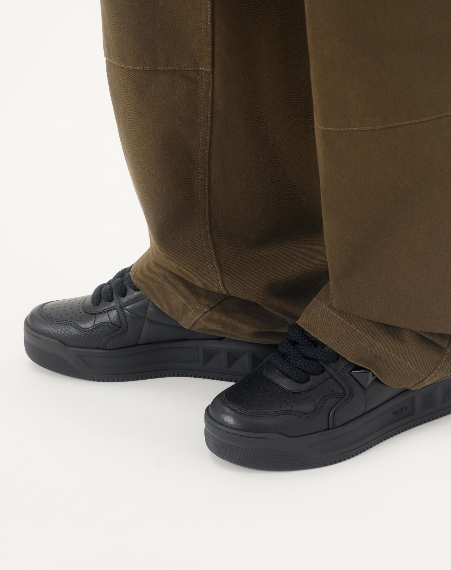 VALENTINO One Stud Xl Nappa Leather Low-Top Sneaker