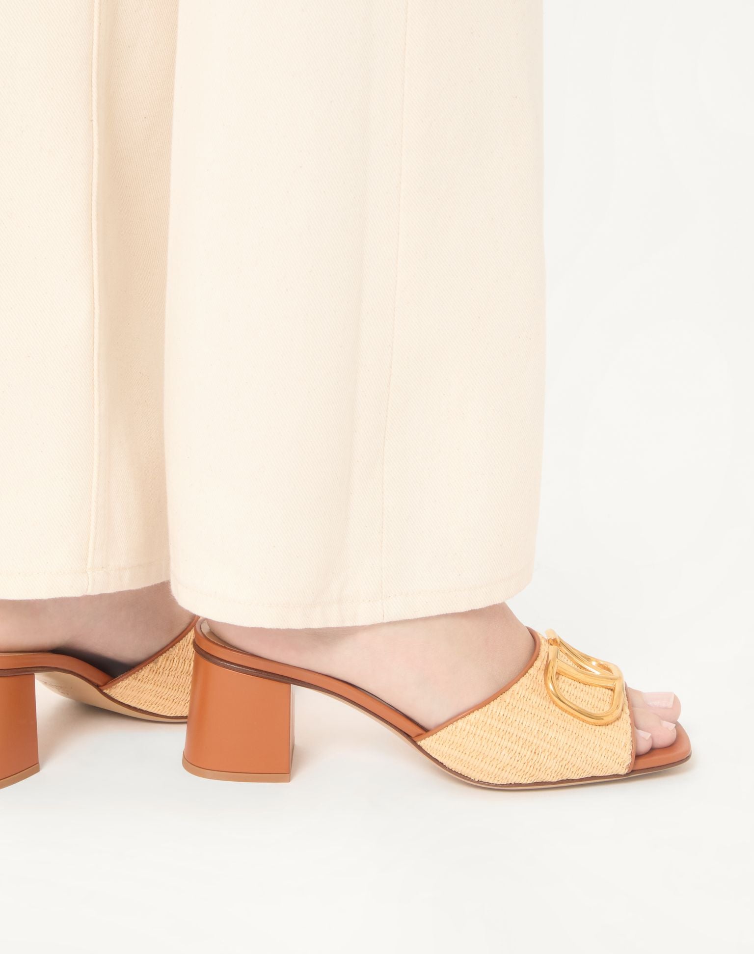 VALENTINO VLogo Signature Slide Sandal In Raffia