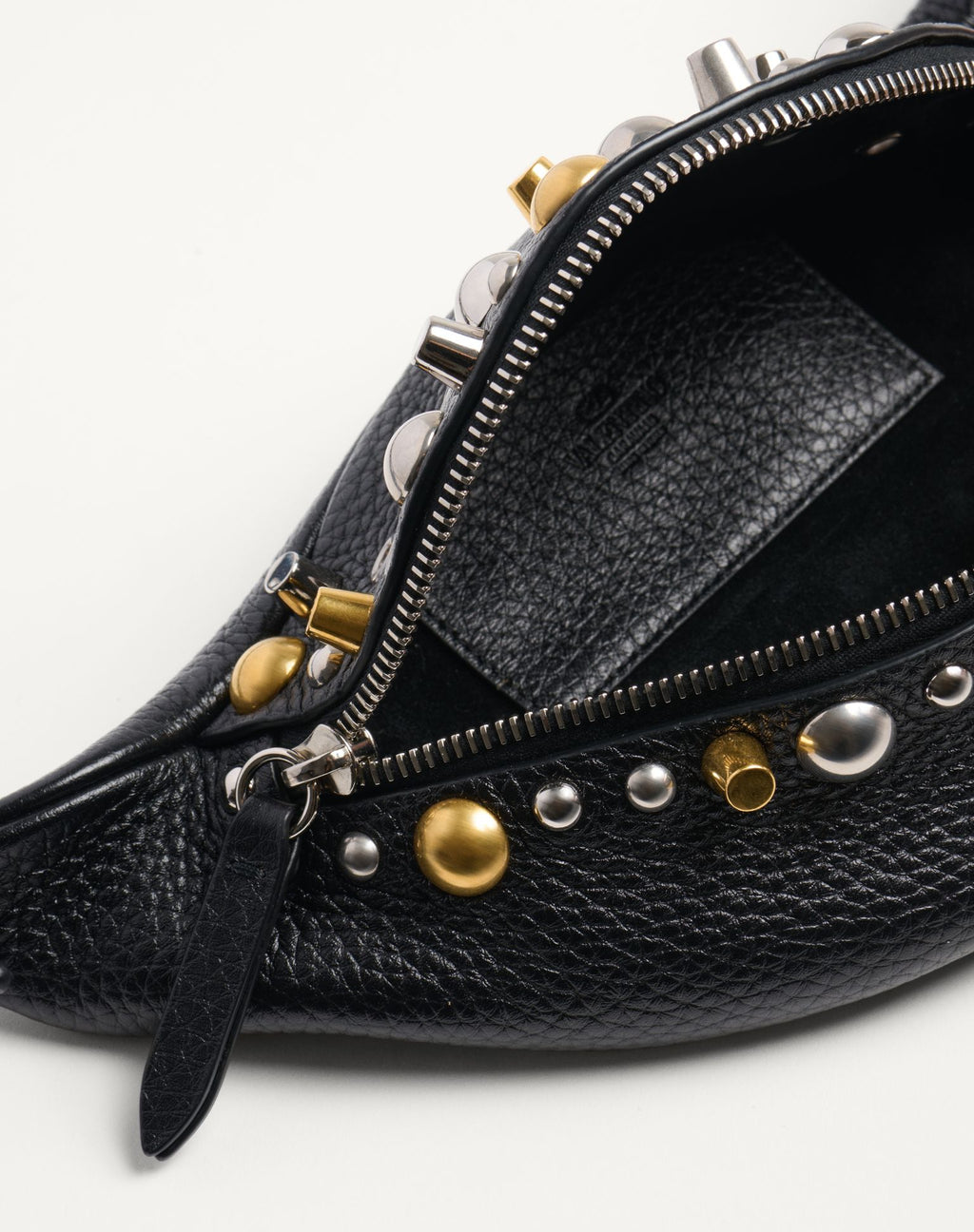 VALENTINO Garavani Nellcôte Belt Bag