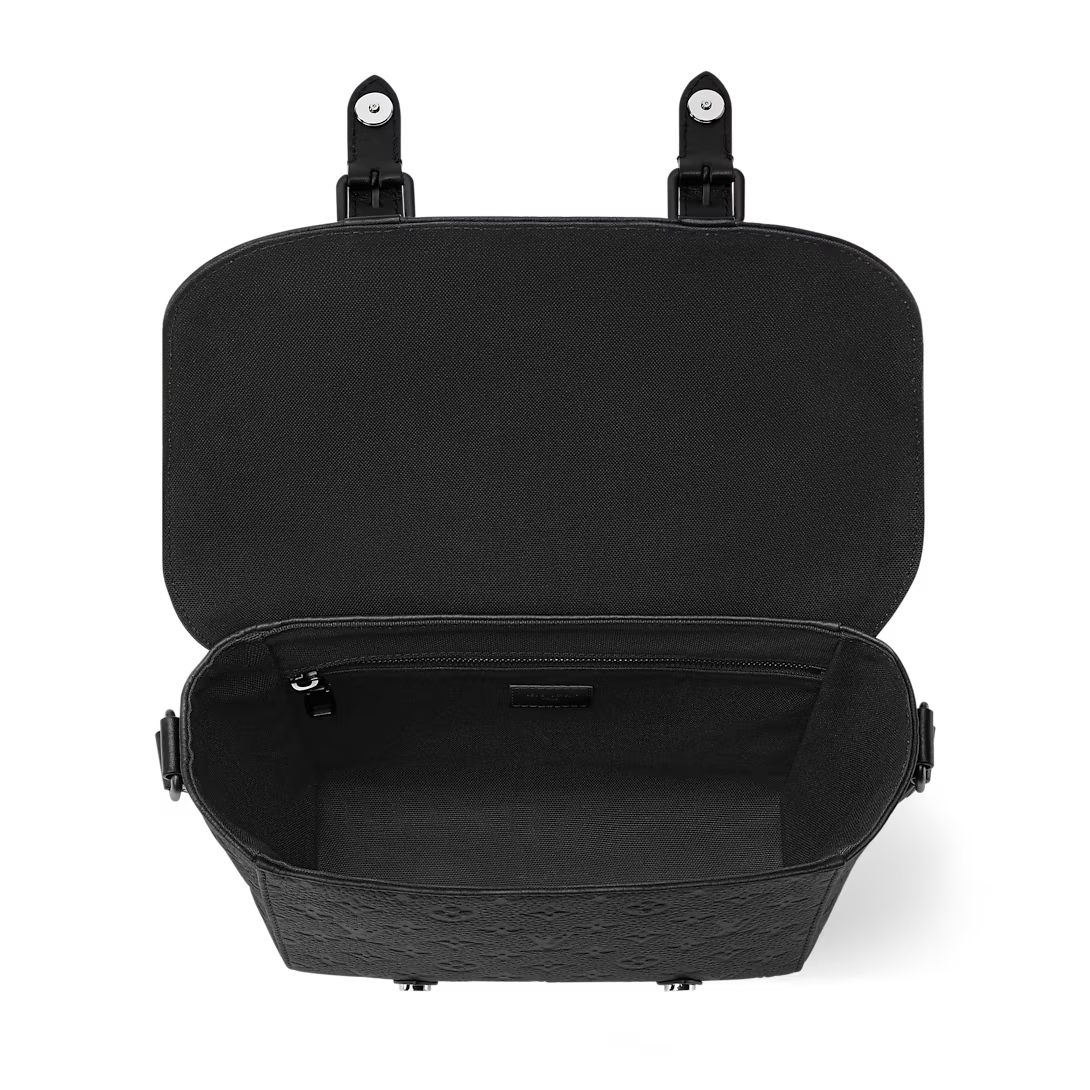 Christopher Messenger